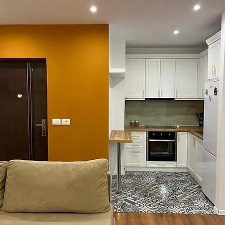 Beta Premium Vacations - Sea View Apts, Fully Equipped & Location Golem (Tirana)