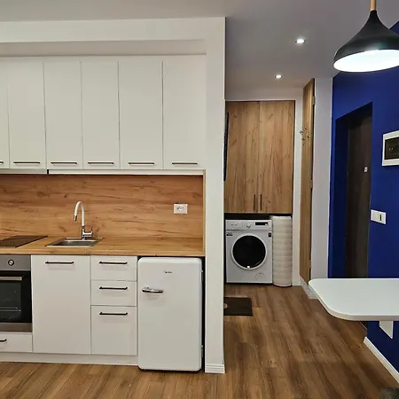 Beta Premium Vacations - Sea View Apts, Fully Equipped & Location Apartment Golem (Tirana)